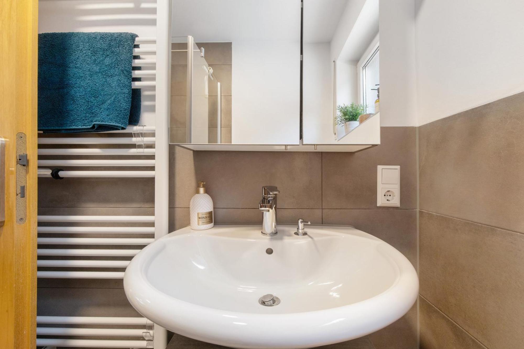 Ferienwohnung Emilia, 36Qm Muensingen Ngoại thất bức ảnh
