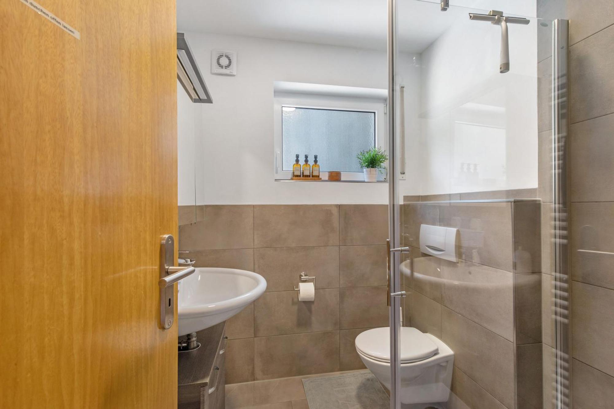 Ferienwohnung Emilia, 36Qm Muensingen Ngoại thất bức ảnh